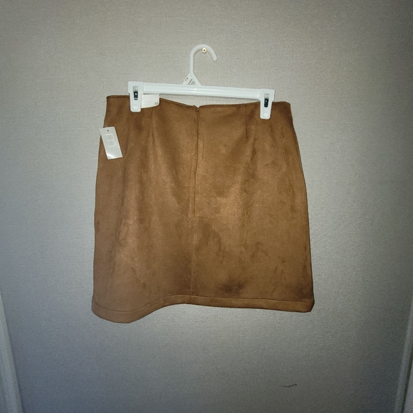 Brand new Maurices Brown Suede Skirt - Picture 7 of 7